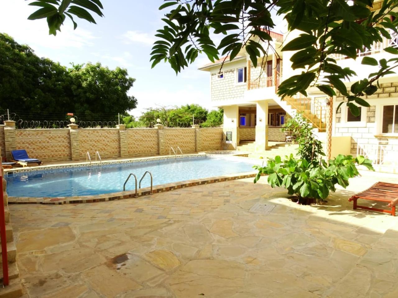 Diplomat Diani Beach Resort Exterior foto